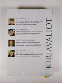 Kirjavaliot - Higgins Clark, Mary : Kodin suojassa / Sparks, Nicholas : Ensi silmäyksellä / Krueger, William Kent : Pedon henki / North, Will : Matka uuteen alkuun