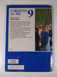 Uskonto ja me 9 : Kirkon ja uskon elämää Suomessa