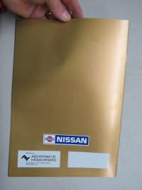 Nissan Maxima QX 3.0 V6 ABS 1992 -myyntiesite / brochure