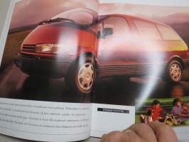 Toyota Previa 1992 -myyntiesite / sales brochure