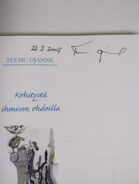 Kehitystä ihmisen ehdoilla : Espoon kaupungin työväenopisto 50 vuotta = Utveckling på människans villkor : Esbo stads arbetarinstitut 50 år (signeerattu)