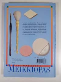 Suomalainen meikkiopas