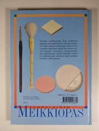 Suomalainen meikkiopas