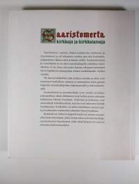 Saaristomerta, kirkkoja ja kirkkolaivoja