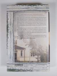 Kahdeksas huone (ERINOMAINEN)