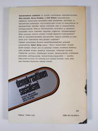 Demokraattinen sosialismi : kirjeitä ja keskusteluja 1972-1975