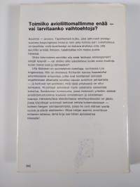 Matkalla vapaaseen avioliittoon