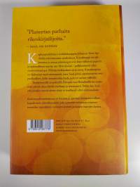 Kuolema päivänkoitteessa (ERINOMAINEN)
