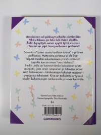 Perhonen potkaisi : lasten suusta kuultua