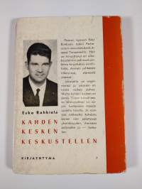 Kahden kesken keskustellen