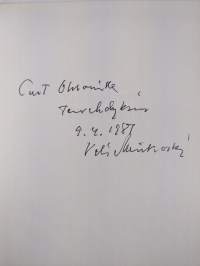 Valtiotietoa paloittain (signeerattu)