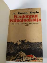 Kadonnut kilpajuoksija : Sherlock Holmes&#039;in seikkailuja