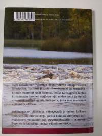 Joen takana erämaa