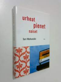 Urheat pienet naiset