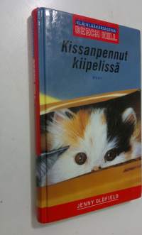 Kissanpennut kiipelissä