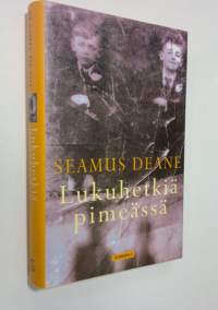 Lukuhetkiä pimeässä