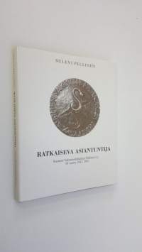 Ratkaiseva asiantuntija : Suomen vakuutuslääkärien yhdistys ry 50 vuotta 1943-1993