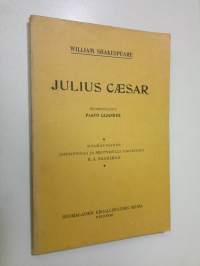 Draamoja 5, Julius Caesar