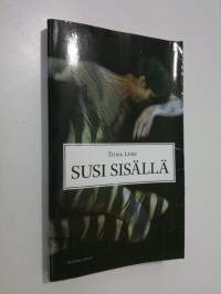 Susi sisällä