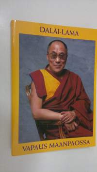 Vapaus maanpaossa : hänen pyhyytensä 14 Dalai-Laman omaelämäkerta