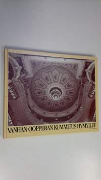 Vanhan oopperan kummitus hymyilee (signeerattu)