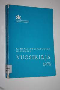 Kansalaiskasvatuksen keskuksen vuosikirja 1976