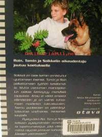 Susikoira Roi ja ilmiantajat