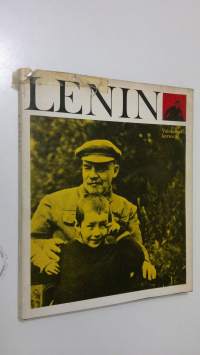 Lenin : Valokuvat kertovat