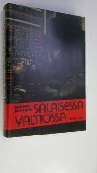 Salaisessa valtiossa : jännitysromaani