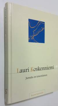 Jumala on toisenlainen : kootut hartaudet