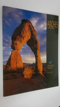 Arches National Park : Where Rock Meets Sky