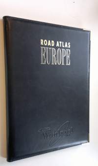 Road atlas Europe (ERINOMAINEN)