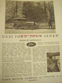 Kotiliesi 1929 nr 22, Kansikuva Ilmari Huitti - Inkeri, Asumistason kohoaminen kaupungeissa, Kahvimyssynäyttely, Kotijuustoista (ja juustomuoteista), Turkistavarat