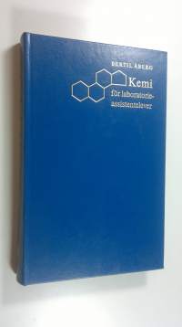 Kemi för laboratorieassistentelever (ERINOMAINEN)