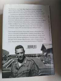 J.Michael Cleverly : Lauri Törni , syntynyt sotilaaksi  v.2003 , 2. Painos
