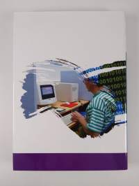 Studia : studia-tietokeskus Tietotekniikka (ERINOMAINEN)