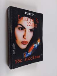 Yön suojissa