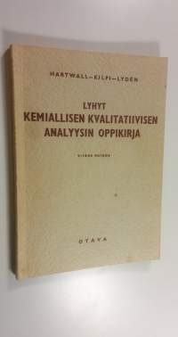 Lyhyt kemiallisen kvalitatiivisen analyysin oppikirja