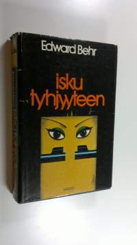 Isku tyhjyyteen