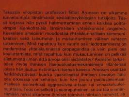 Sosiaalinen eläin