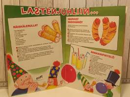 Väiski ja lapset keittiössä