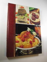 Menu : maailmanherkut Ruokia arjesta juhlaan (UUDENVEROINEN)