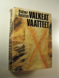 Valkeat vaatteet