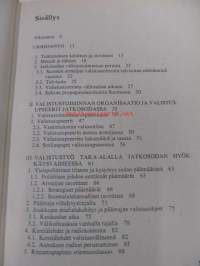 Propaganda rintamajoukoissa 1941-1944. Suomen armeijan valistustoiminta ja mielialojen ohjaus jatkosodan aikana