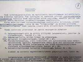 Kytkinkaavakokoelma - Ammattikasvatushallitus koulutusmoniste noin v. 1945 -amerikkalaisvalmisteisten autojen sähkölaiteopetuskaavoja noin vuoteen 1942 asti