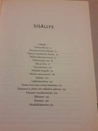 Tulivuori ja marttyyri./ Markku Pietinen. Perhekuvassa Eila Hiltunen ja Otso Pietinen. P.2012.