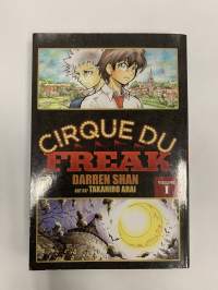 Cirque Du Freak : volume 1