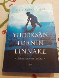 Yhdeksän tornin linnake. Afgaanipojan tarina / Oais Akbar Omar.P.2013., 1 Painos Suom. Sami Heimo.