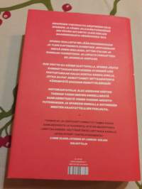 Dachaun vapauttaja . Pitkä matka Sisilian maihinnoususta Keskitysleirin portille / Alex Kershaw. P.2013. Suomentanut Simo Liikanen
