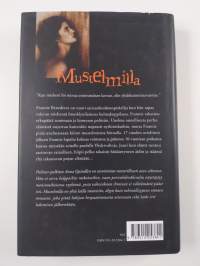 Mustelmilla